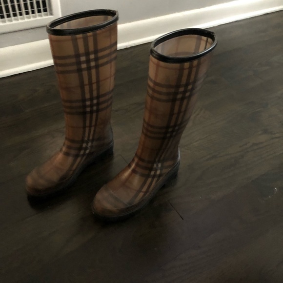 Burberry Rain boots - Picture 2 of 6